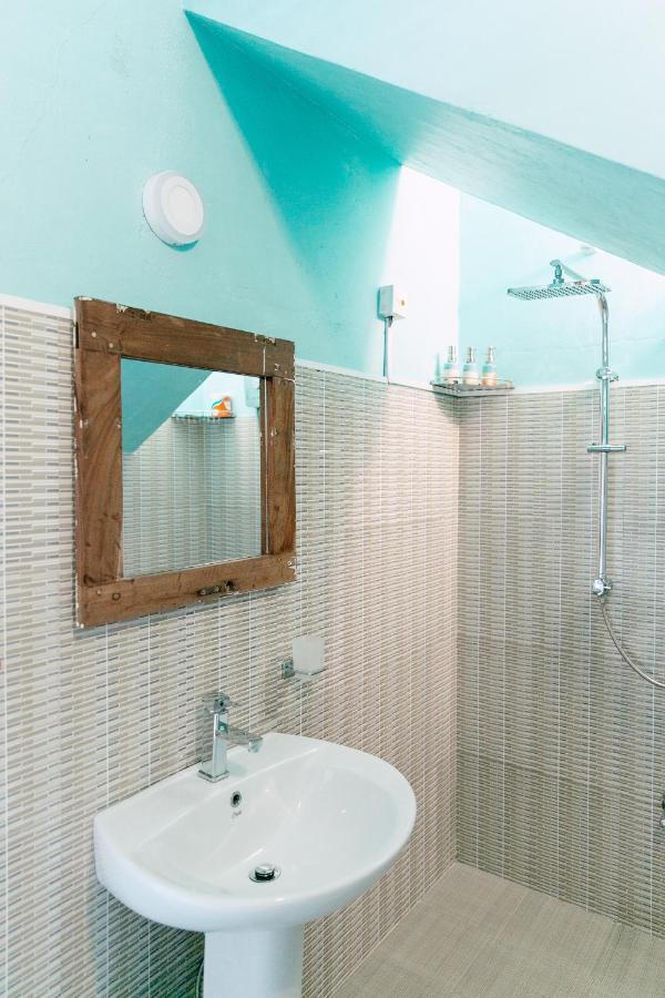 Bedspace Beach Unawatuna Zewnętrze zdjęcie